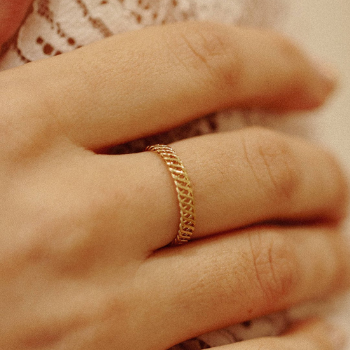 Cadeau : Bague tressée ajustable...